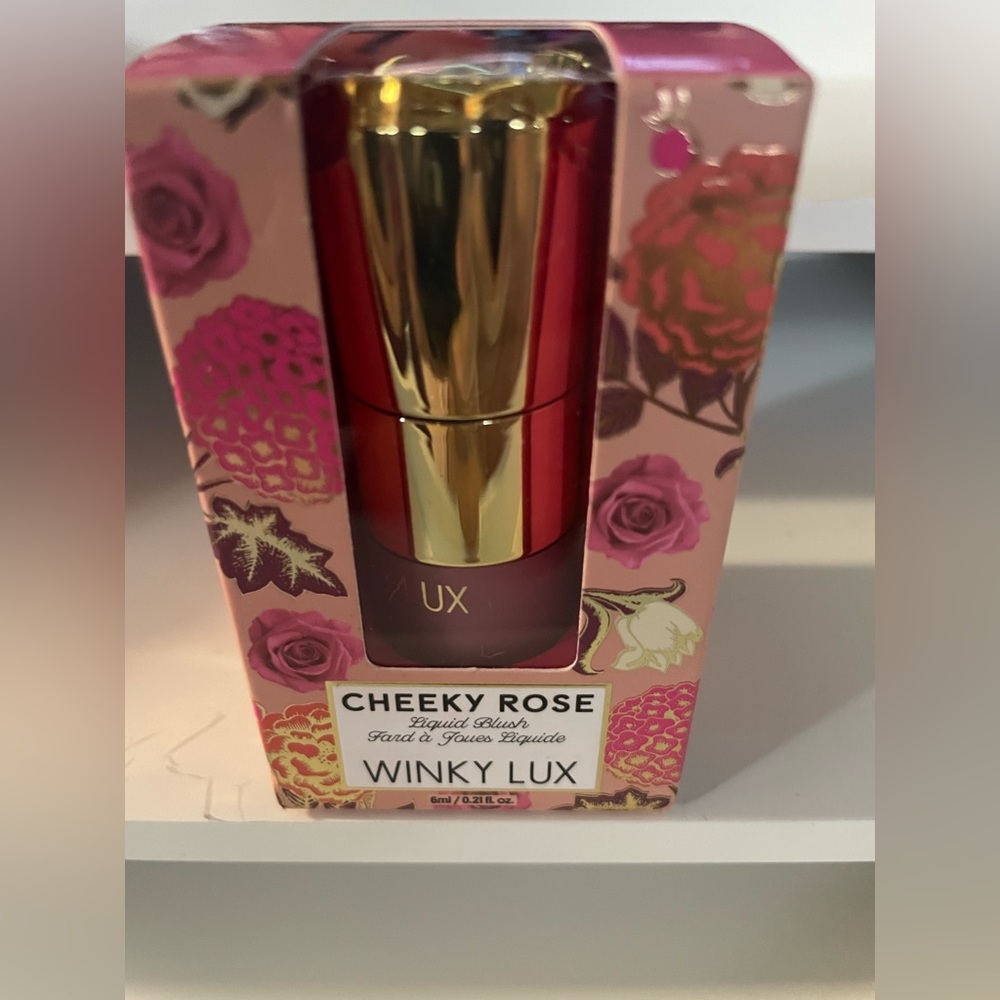 Winky Lux Cheeky Rose Liquid Blush - in the color •• lovely••